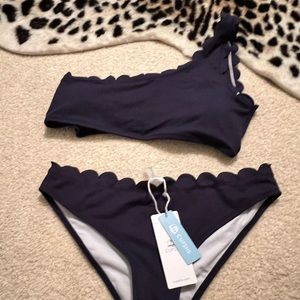 Cupshe scalloped bikini M